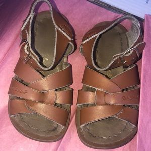 Saltwater sandals